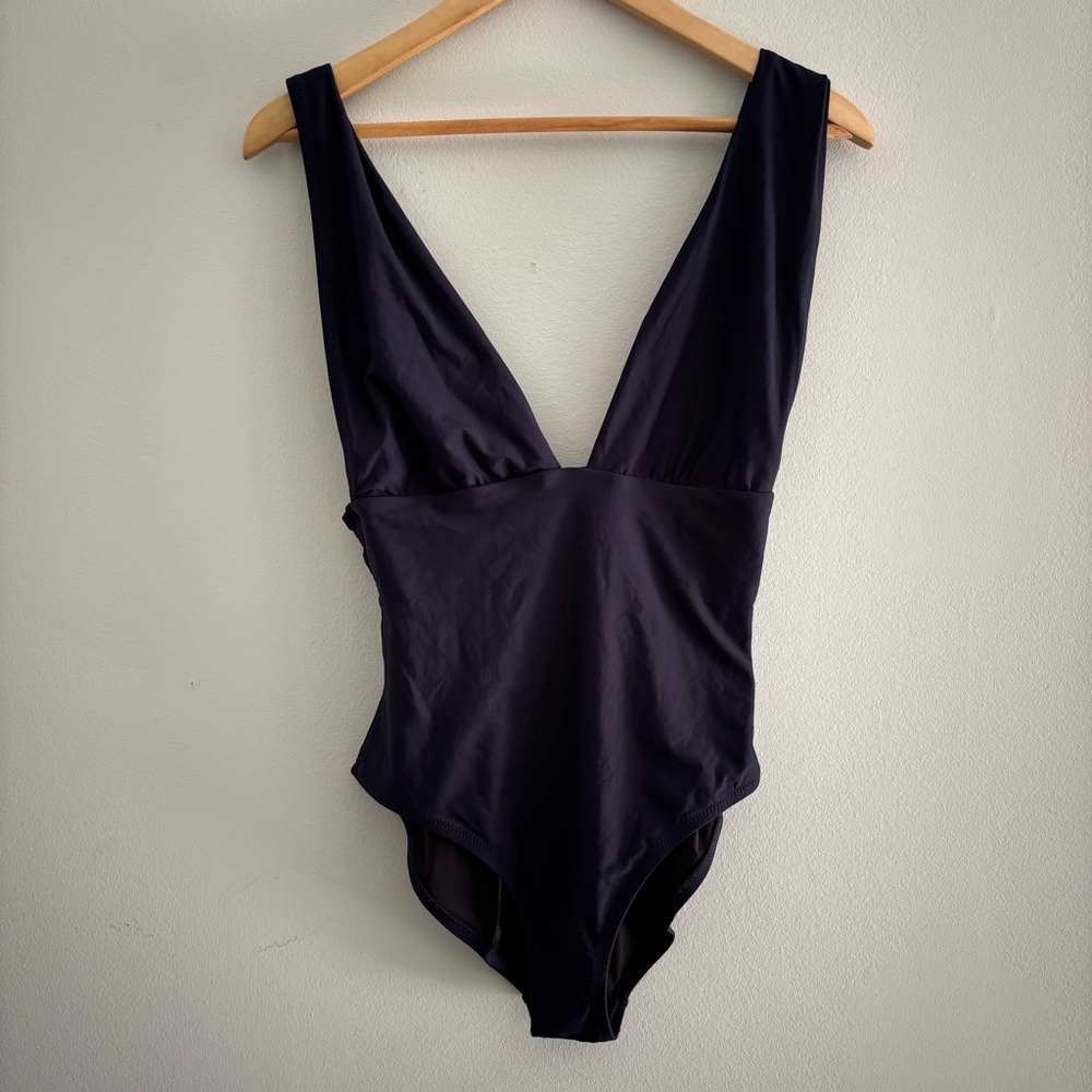 J Crew Navy Blue Deep Vneck Swimsuit Womens 10 Prep One Piece‎ Swim Chic Classic
